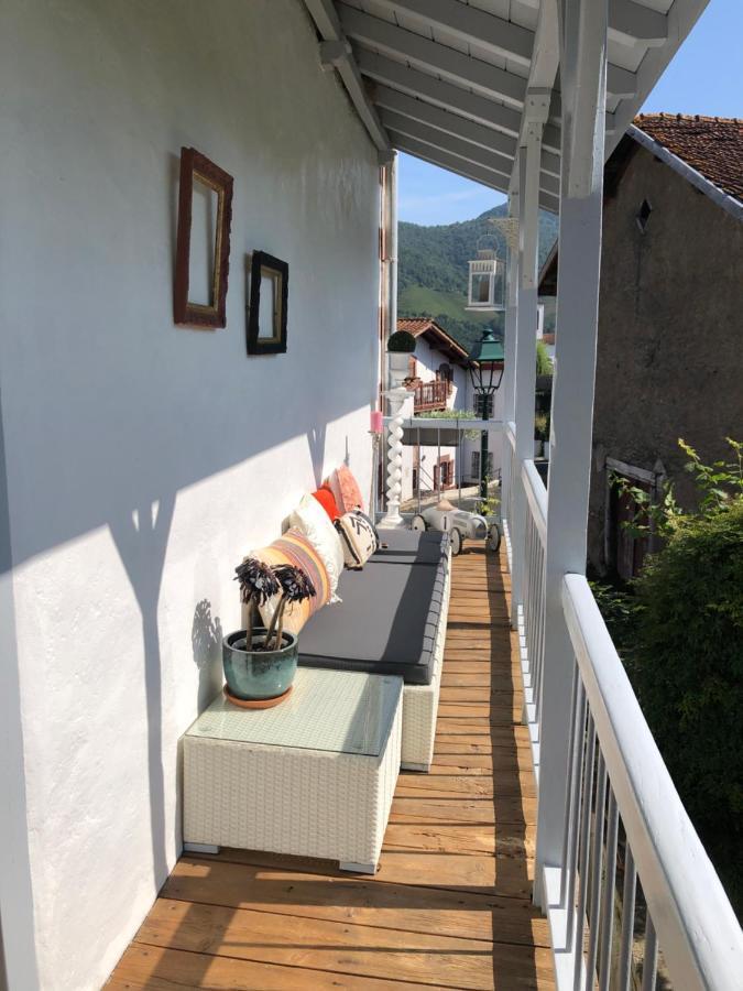 Maison D'Hotes Larraldia Uhart-Cize Exterior foto
